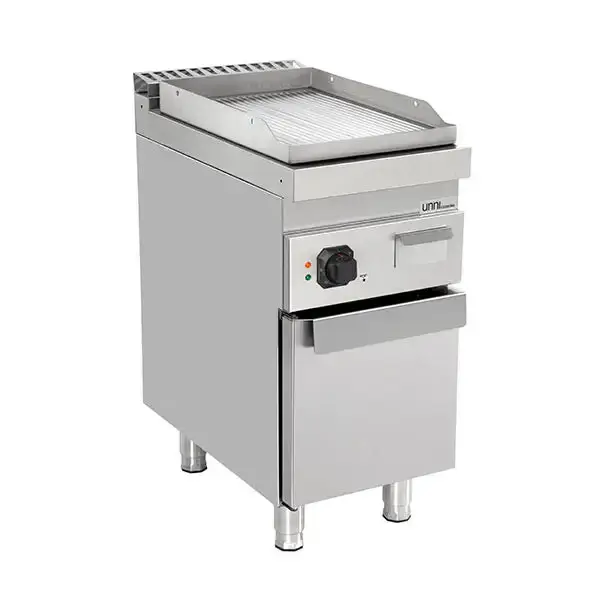 Elektrische Grillplatte - 400x700x850/900 mm - Gerillt - 4,5 kW