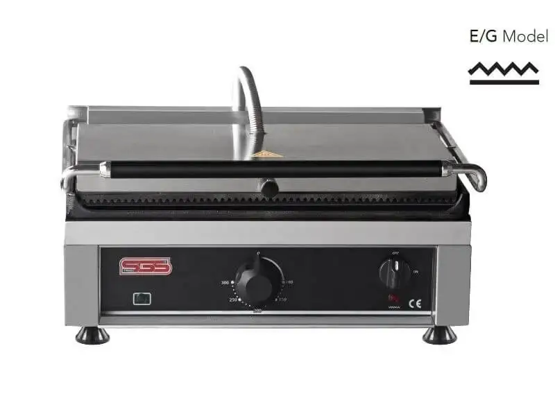 Kontaktgrill / Oben / Unten Gerillt / 3 kW / Tischgrill / Paninimaker