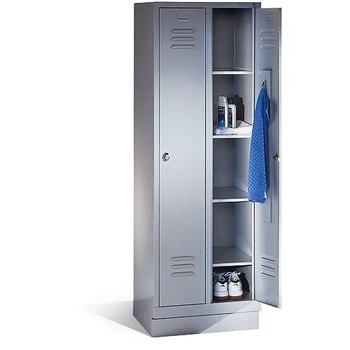 Umkleideschrank